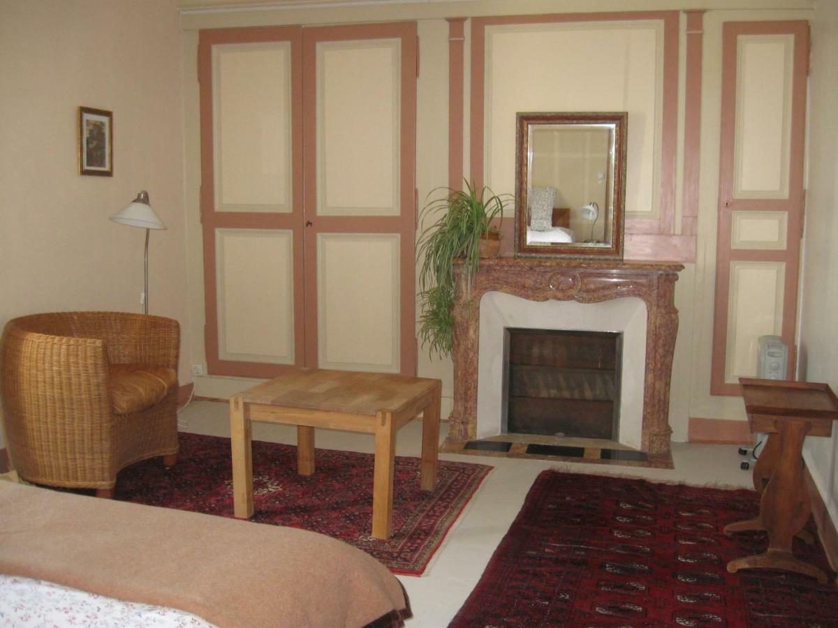 Bed and Breakfast Le Petit Bois Chateau-la-Valliere Exterior foto